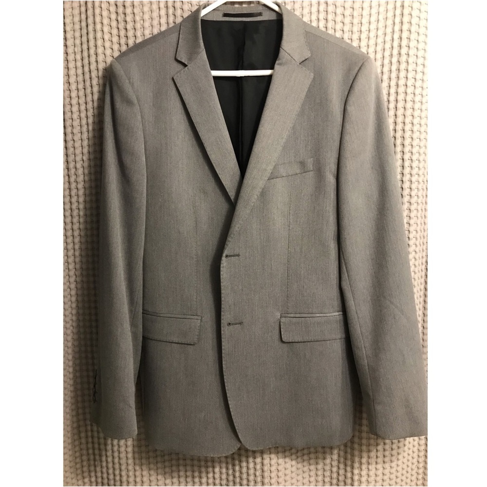 Men’s Zara Suit